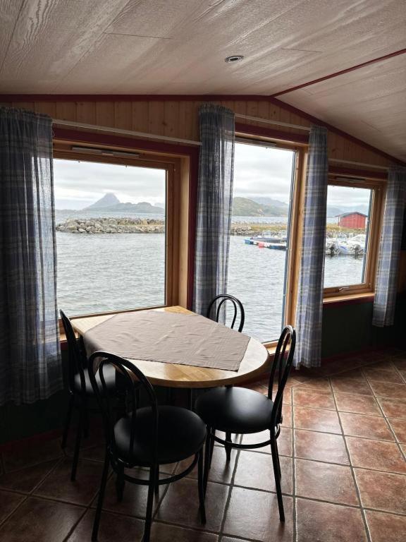Fjordcamp Lodge *